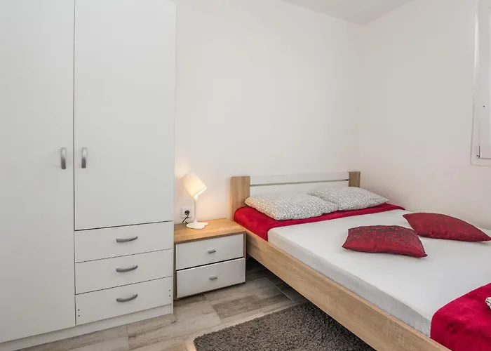 Apartman Ivanusevic 2 By Interhome