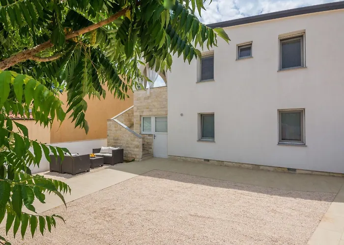 Ivanusevic 2 By Interhome * Vir