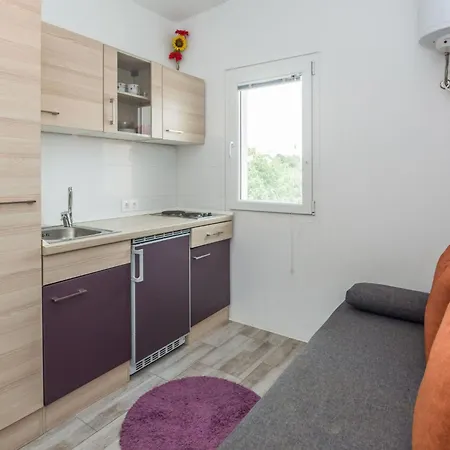 Ivanusevic 2 By Interhome * Vir