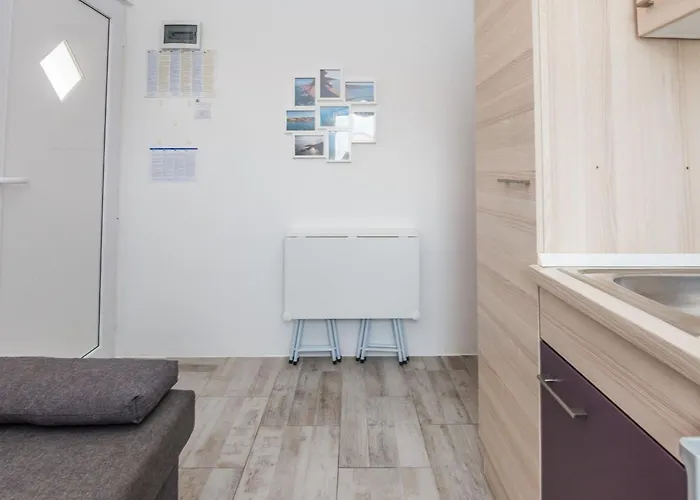 Ivanusevic 2 By Interhome